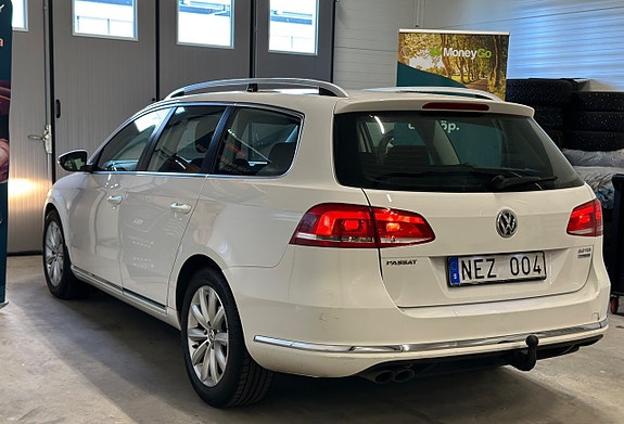 Volkswagen Passat 6 of 24