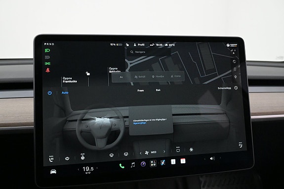 Tesla Model Y 19 of 27