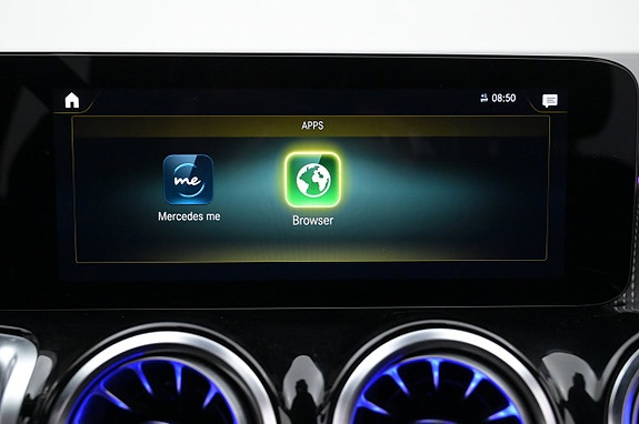 Mercedes-Benz EQB300 19 of 27