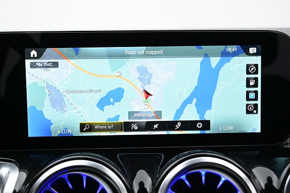 Mercedes-Benz EQB300 16 of 27