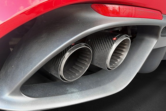 Alfa Romeo Giulia Quadrifoglio 12 of 21