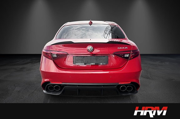 Alfa Romeo Giulia Quadrifoglio 21 of 21