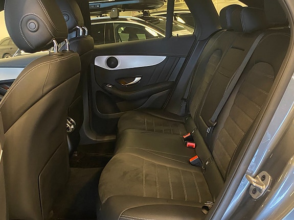 Mercedes-Benz GLC300 de 10 of 21