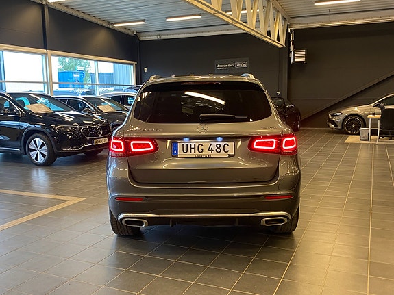 Mercedes-Benz GLC300 de 7 of 21