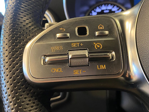 Mercedes-Benz GLC300 de 21 of 21