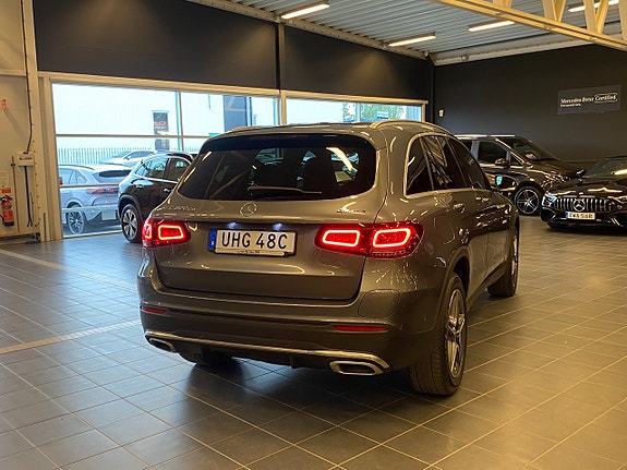 Mercedes-Benz GLC300 de 8 of 21