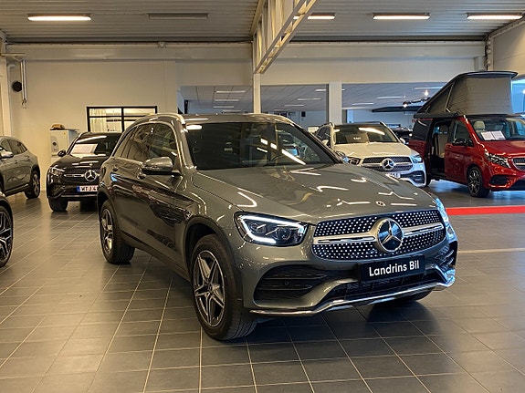 Mercedes-Benz GLC300 de 4 of 21
