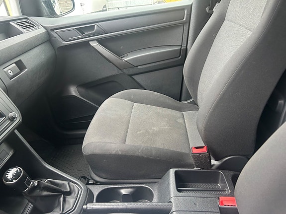 Volkswagen Caddy 6 of 14