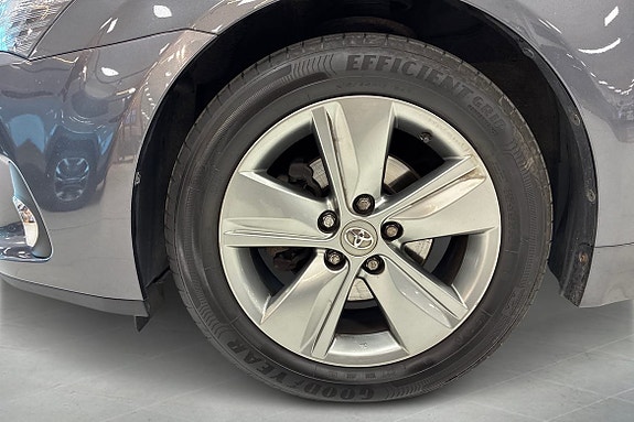 Toyota Avensis 15 of 18