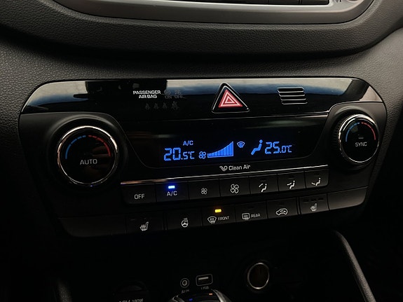 Hyundai Tucson 21 of 29