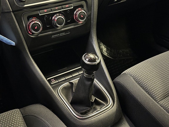 Volkswagen Golf I 11 of 16