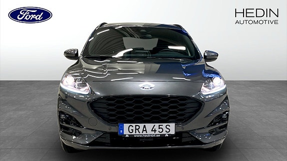 Ford Kuga 8 of 12