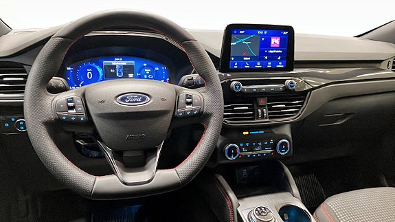 Ford Kuga 4 of 12