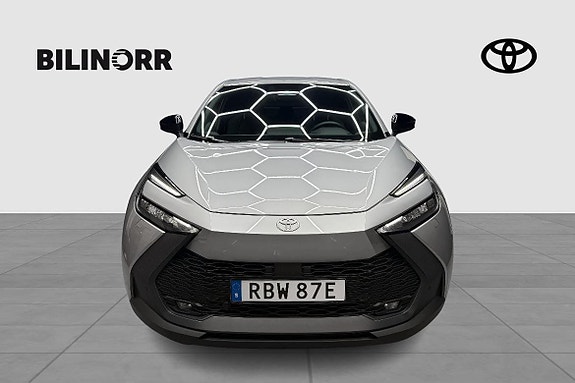 Toyota C-HR 7 of 19