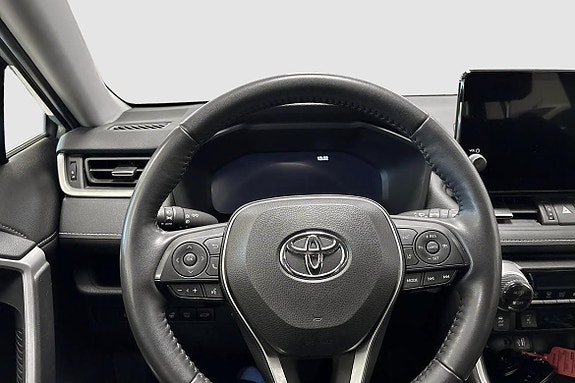 Toyota RAV4 11 of 12