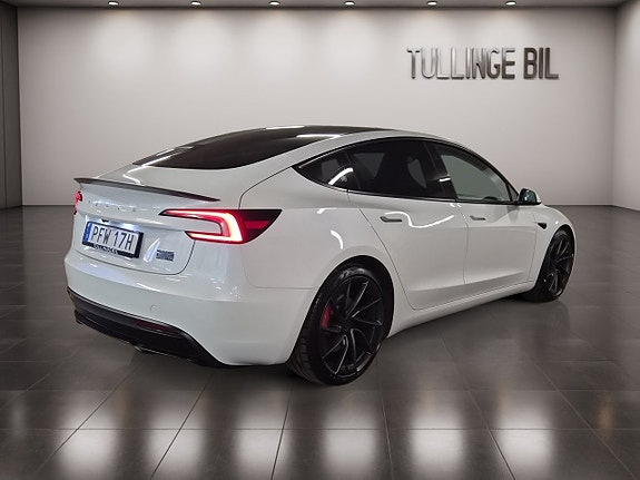 Tesla Model 3 5 of 23