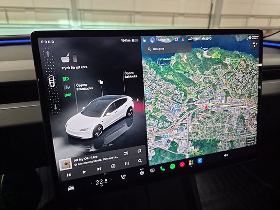 Tesla Model 3 20 of 23