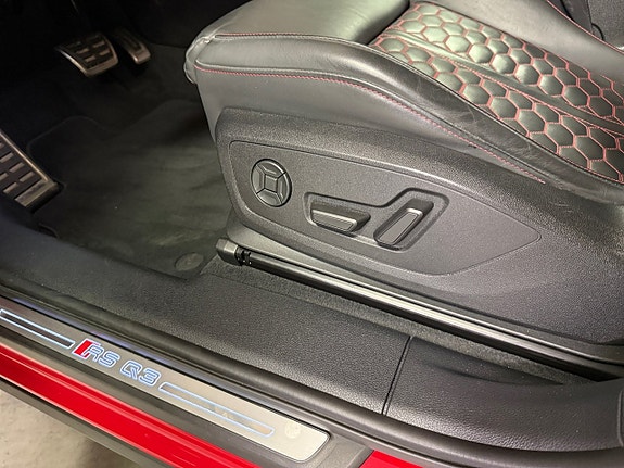 Audi RS Q3 11 of 21