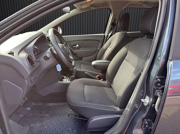 Dacia Logan 10 of 19