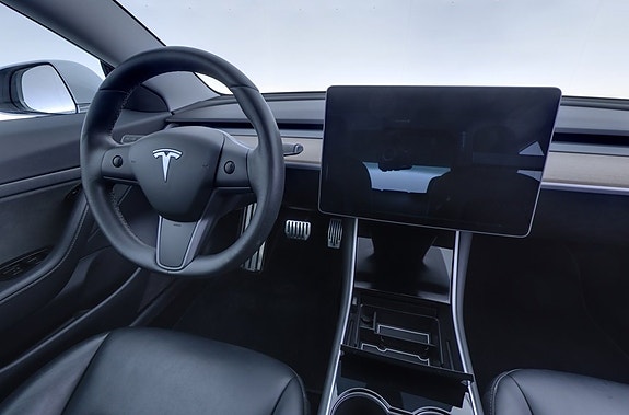 Tesla Model 3 9 of 25