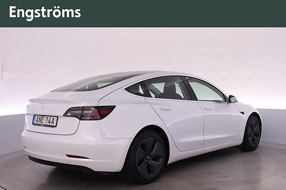 Tesla Model 3 4 of 25
