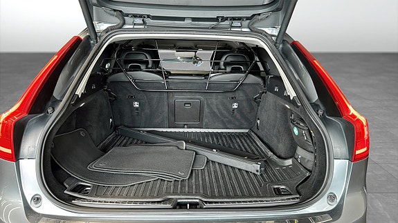 Volvo V90 13 of 21