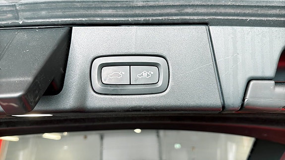 Volvo V90 16 of 21