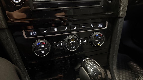 Volkswagen Golf I 26 of 27
