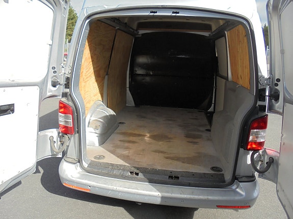 Volkswagen Transporter 9 of 13