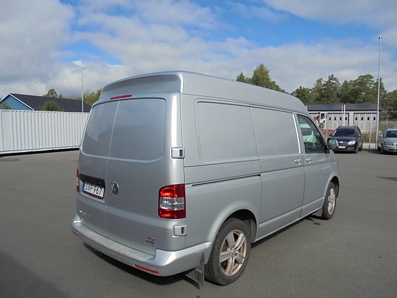 Volkswagen Transporter 13 of 13