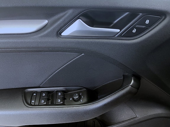 Audi A3 7 of 14