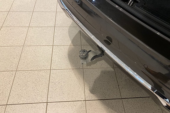 Volvo XC60 12 of 12
