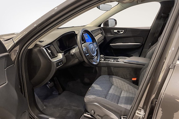 Volvo XC60 6 of 12