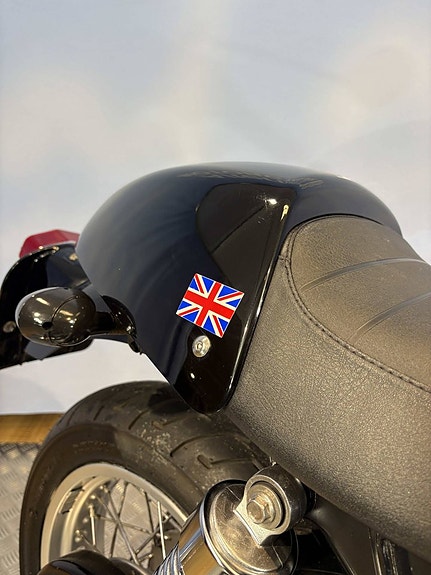 Triumph THRUXTON 900 9 of 16