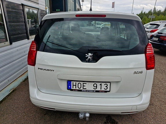 Peugeot 5008 4 of 13