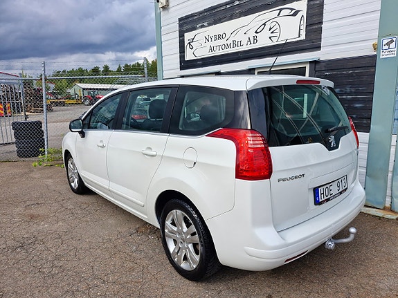 Peugeot 5008 11 of 13