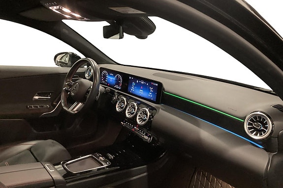 Mercedes-Benz A250 8 of 16