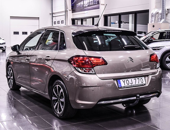 Citroen C4 7 of 12