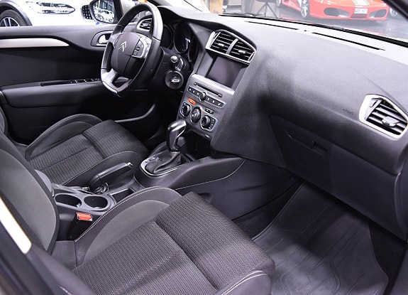 Citroen C4 9 of 12