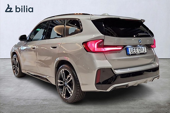 BMW X1 2 of 22