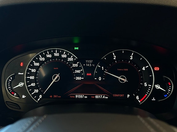 BMW 520d 26 of 30