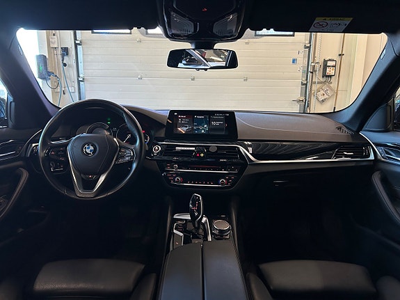 BMW 520d 16 of 30