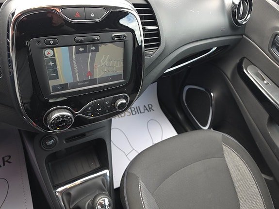 Renault Captur 11 of 13