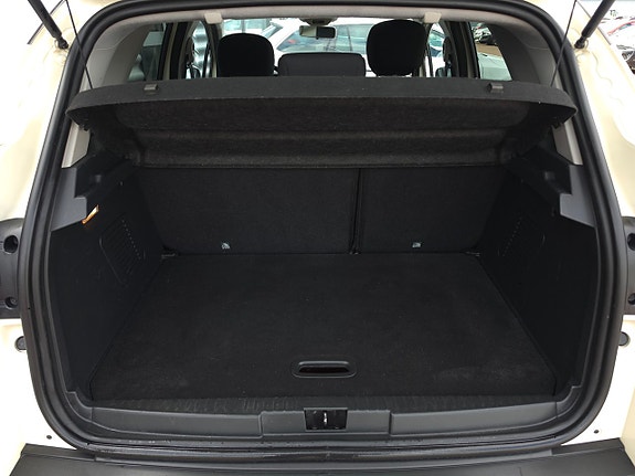Renault Captur 13 of 13