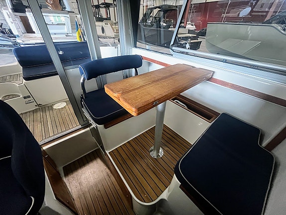 Uttern C68 med Mercruiser 2,8 DTi 200hk 7 of 12