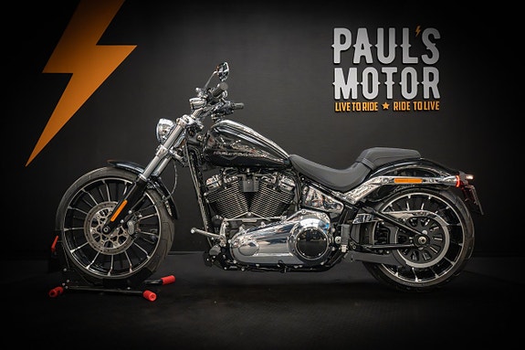 Harley-Davidson Breakout (FXBR) 117cui "Vance Hines" 6 of 17