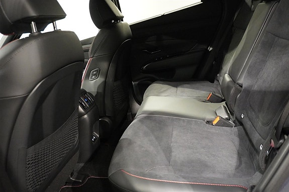 Hyundai Tucson 9 of 12