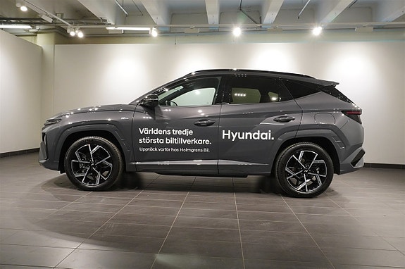 Hyundai Tucson 4 of 12