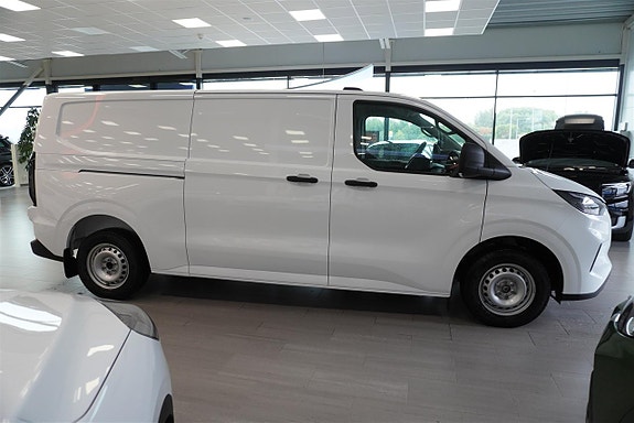 Ford Transit Custom 4 of 12