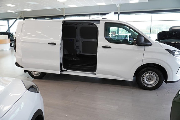 Ford Transit Custom 5 of 12